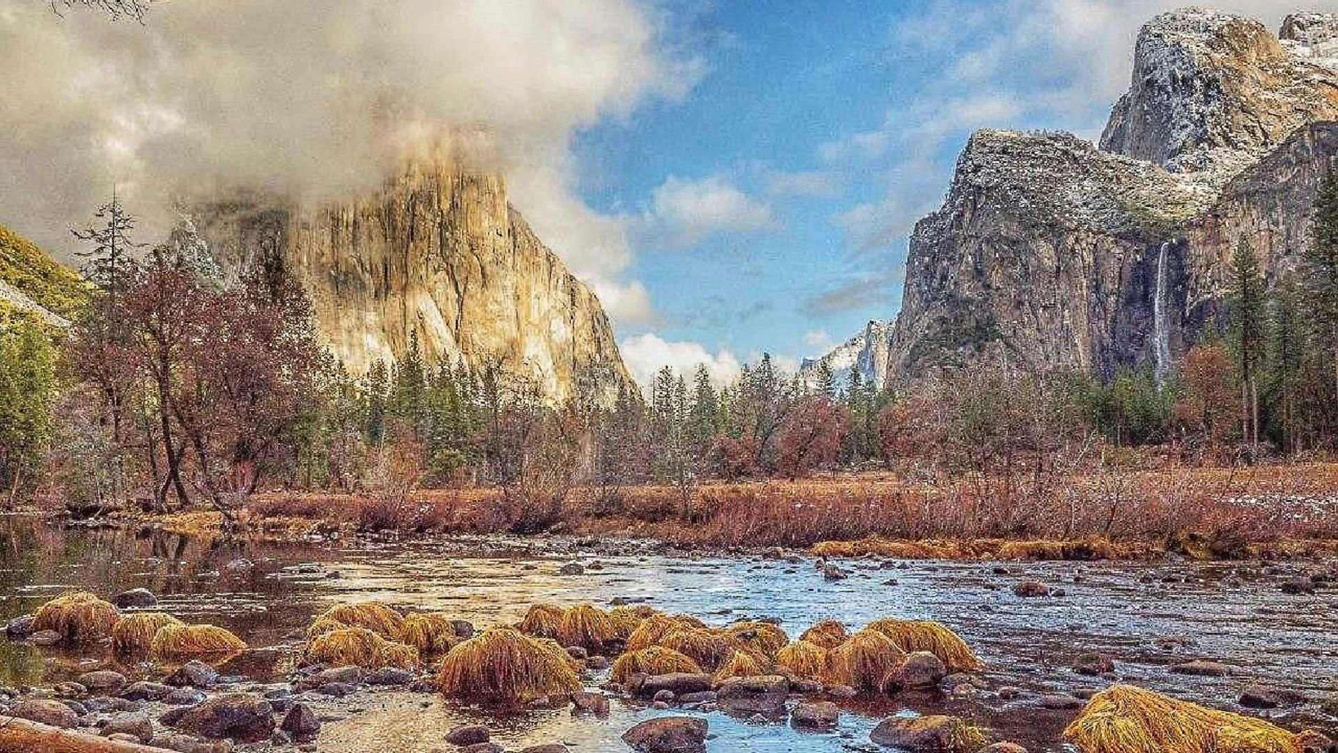 Photo of Yosemite National Park by Bob Wagoner