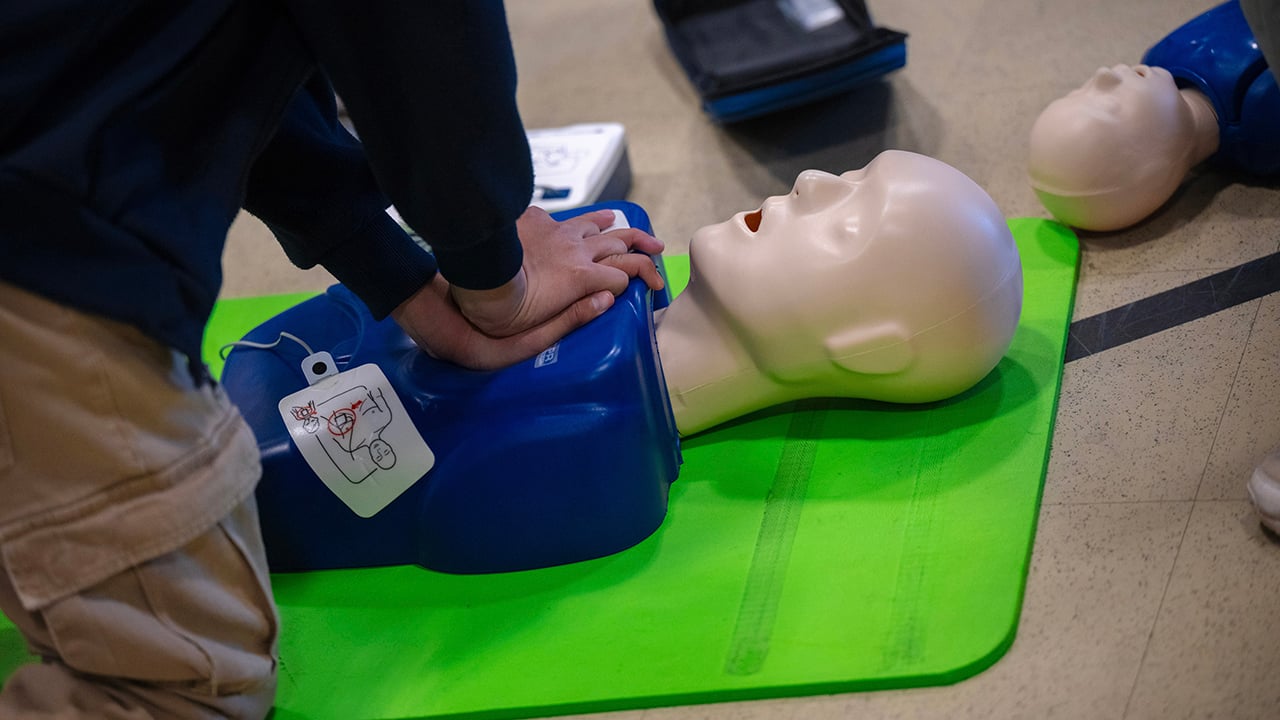 Off-Duty Physicians Use CPR to Help Save Life of Citizen