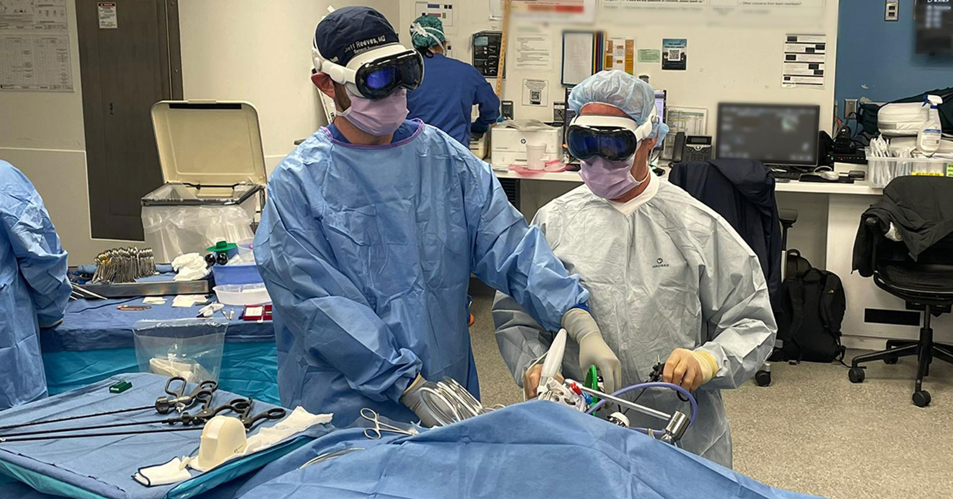 Minimally invasive surgeons at UC San Diego Health are the first in the nation to evaluate the potential use of spatial computing apps on Apple Vision Pro in the operating room.