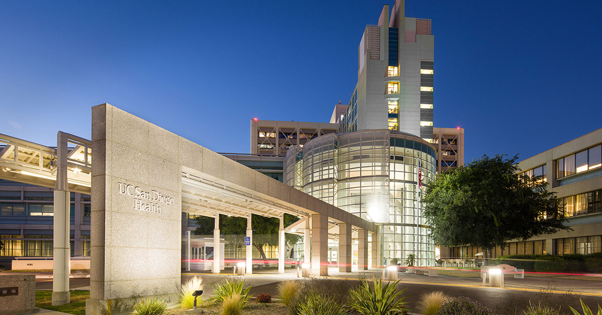 UC San Diego Medical Center in Hillcrest has been recognized as an “LGBTQ+ Healthcare Equality High Performer” by the Human Rights Campaign Foundation. Photo credit: Kyle Dykes/UC San Diego Health