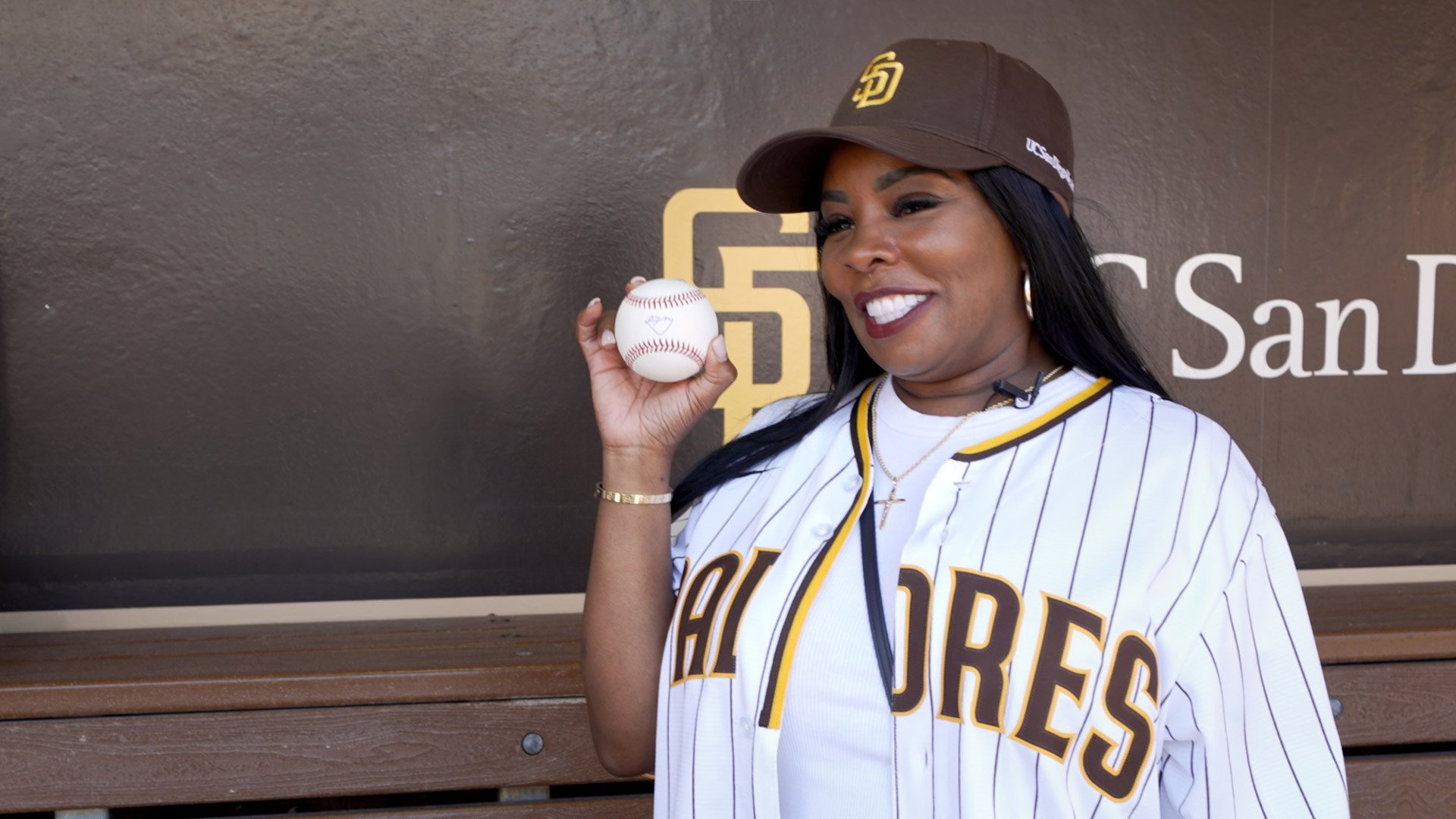 CTEPH Patient Dionne Taylor with Baseball at Padre Game